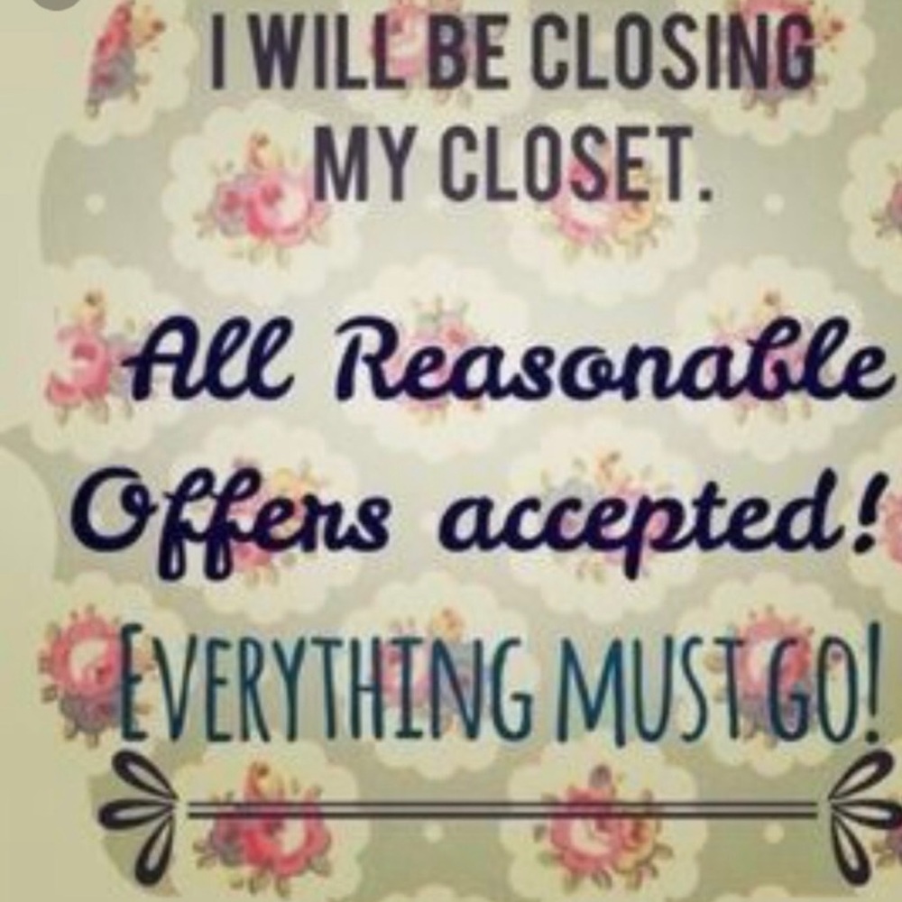 Closet closing